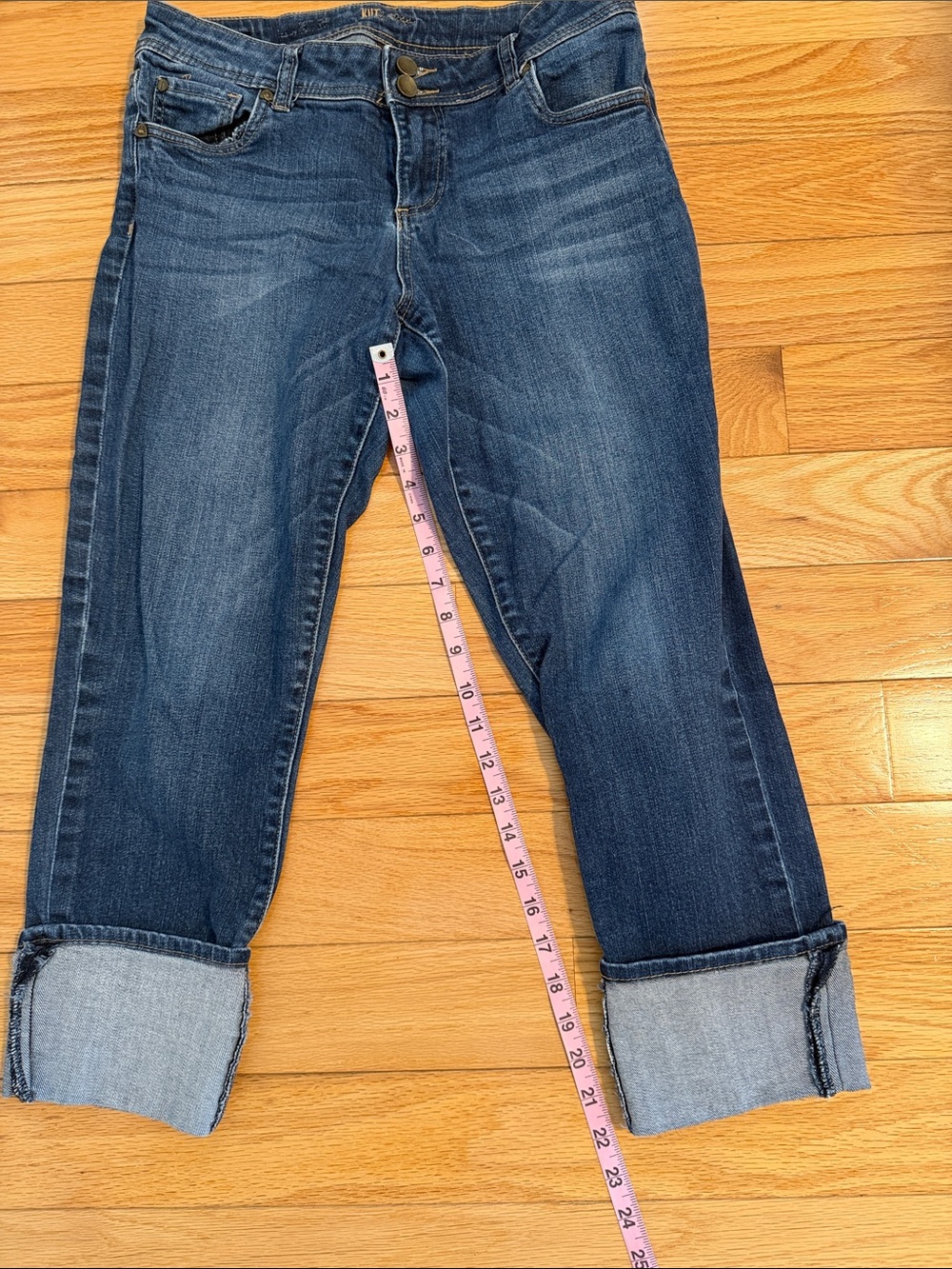 Kut from the Kloth Medium Blue Cropped Rolled Hem Jeans - Picture 4 of 10